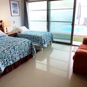 Casa Abril Cozzy Suites Habitación en casa particular