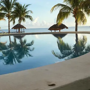 Front Private With Shared Bathroom Apartamento